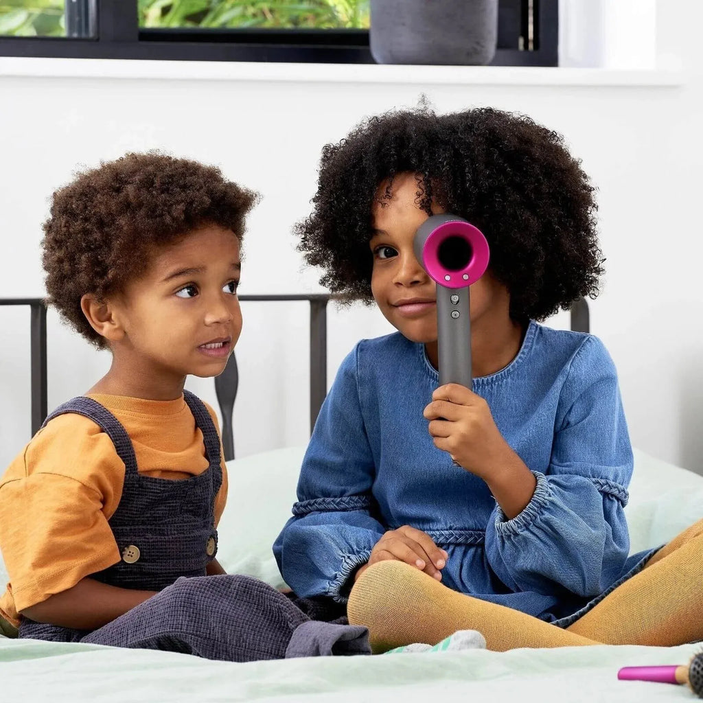 Set Sychwr Gwallt Tegan Casdon Dyson