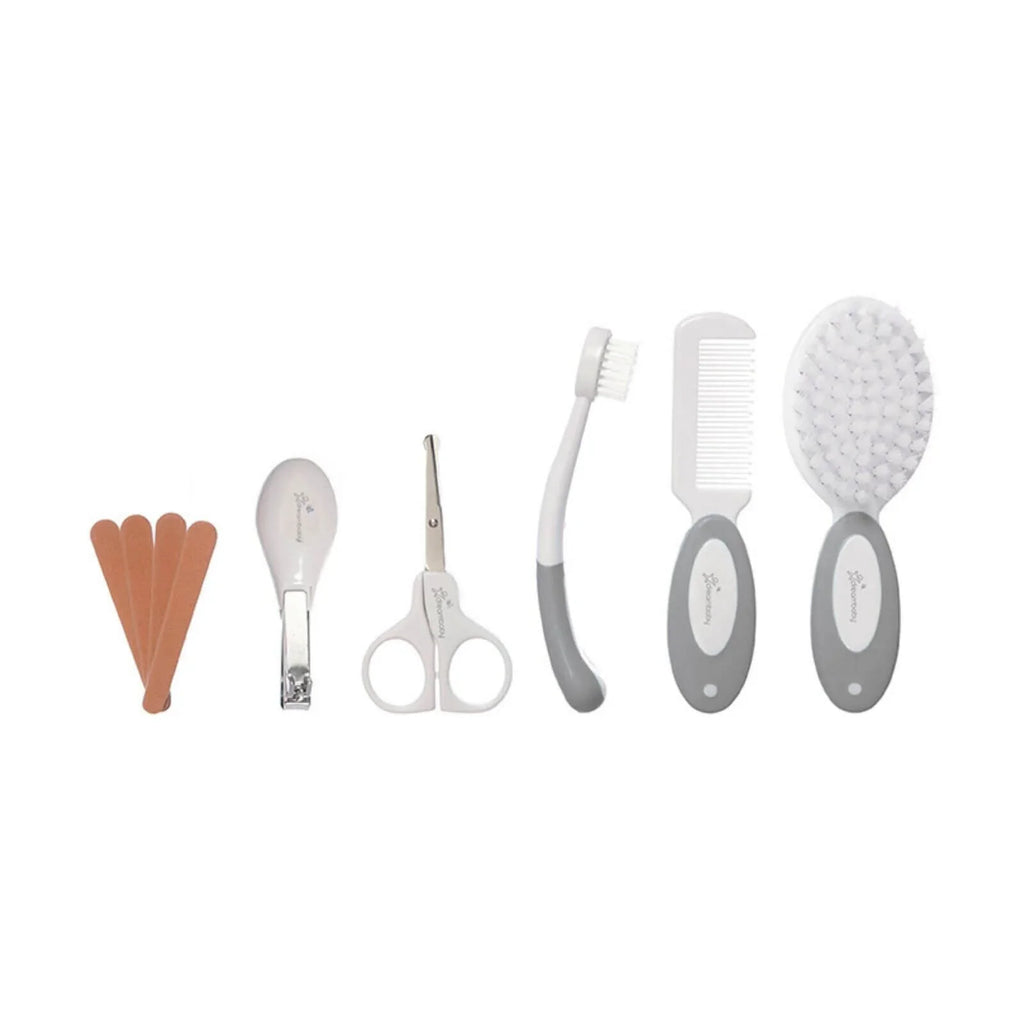 Dreambaby Essentials Deluxe (gyda handlen ergonomaidd) Set Triniaeth 10 darn mewn Cas Caled Tryloyw - Llwyd