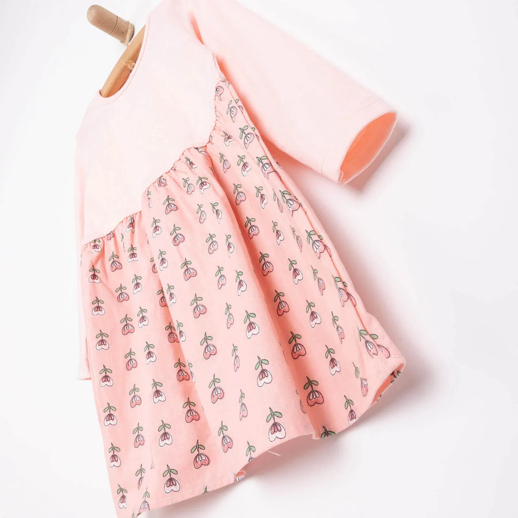 Gwisg Gaeaf Tylwyth Teg i Ferched Bach HelloBaby - Lliw Powdwr