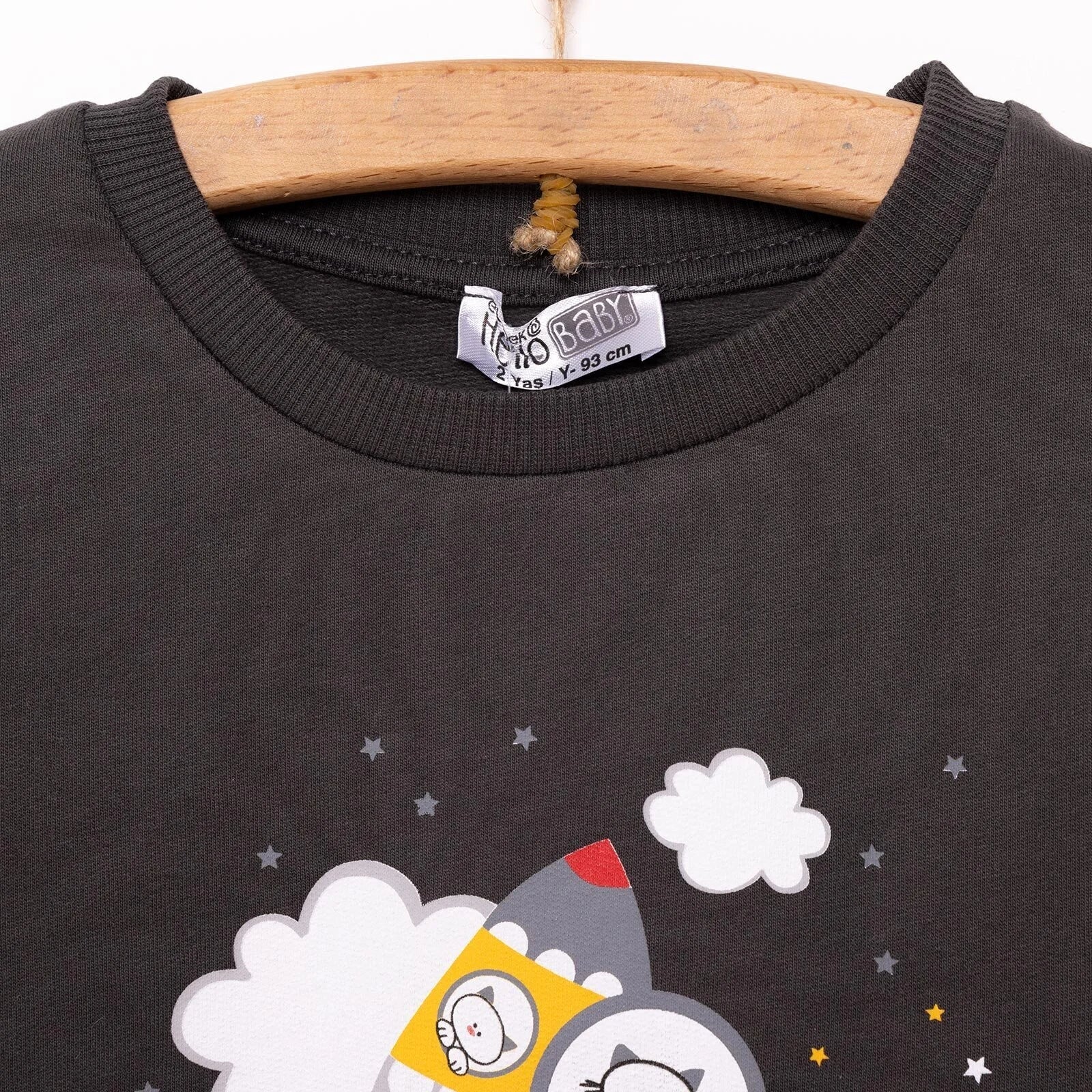 Crys Chwys HelloBaby Basic â Phrint Llew yn Rhydd o'r Gwaelod - Llwyd Tywyll