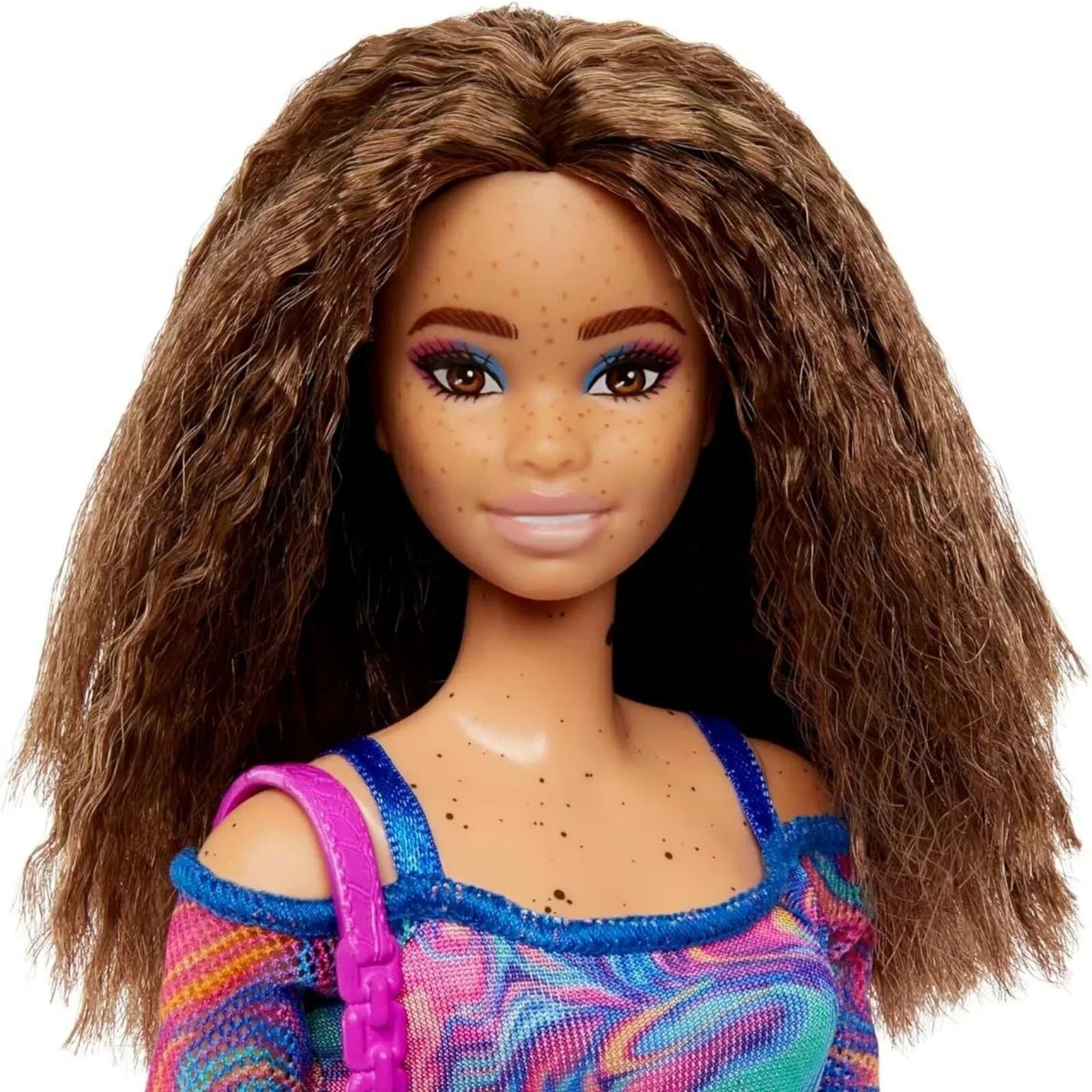 Pypyn Barbie Fashionista gyda Gwisg Argraffedig Marmor Enfys