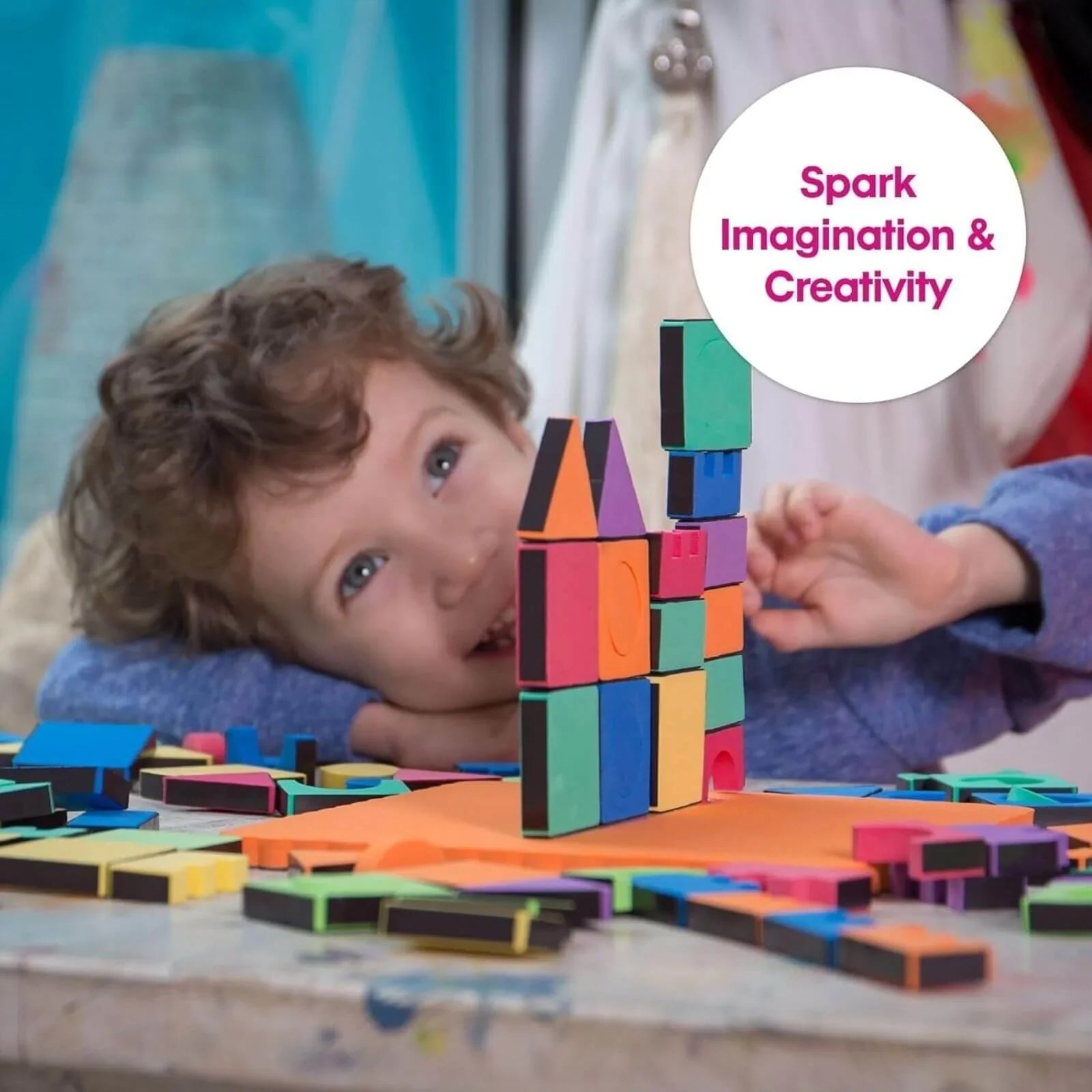 Siapiau Magnetig Edushape gyda Bwrdd, 54 o ddarnau