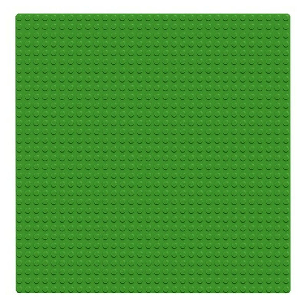 Playset Brick Box Lego Classic 10698 (790 pcs) green base plate for building with Lego bricks.