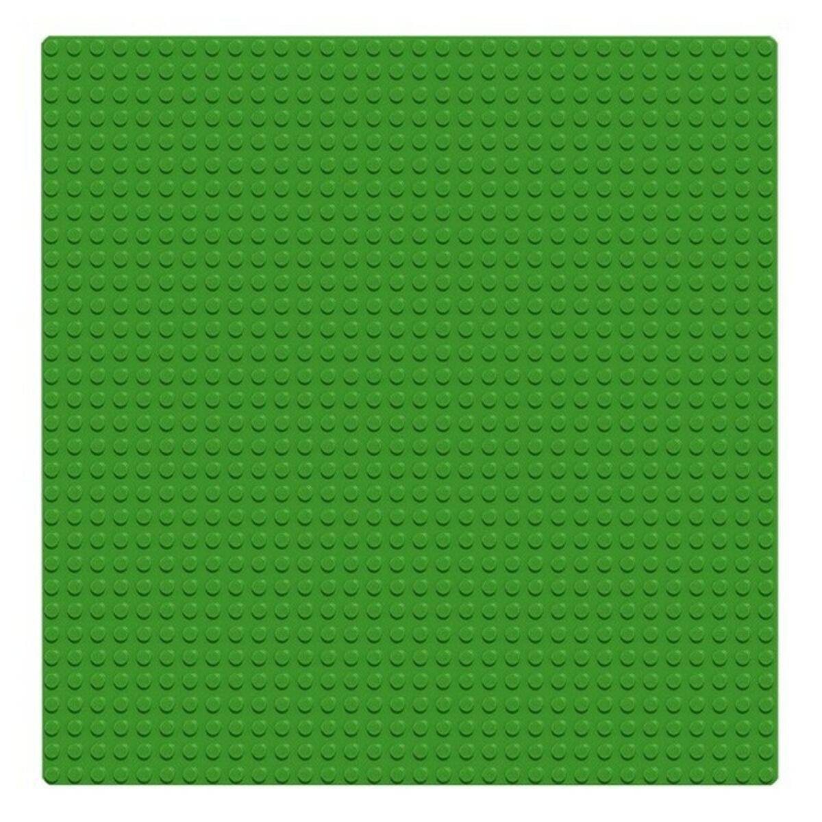 Playset Brick Box Lego Classic 10698 (790 pcs) green baseplate for creative building and play.