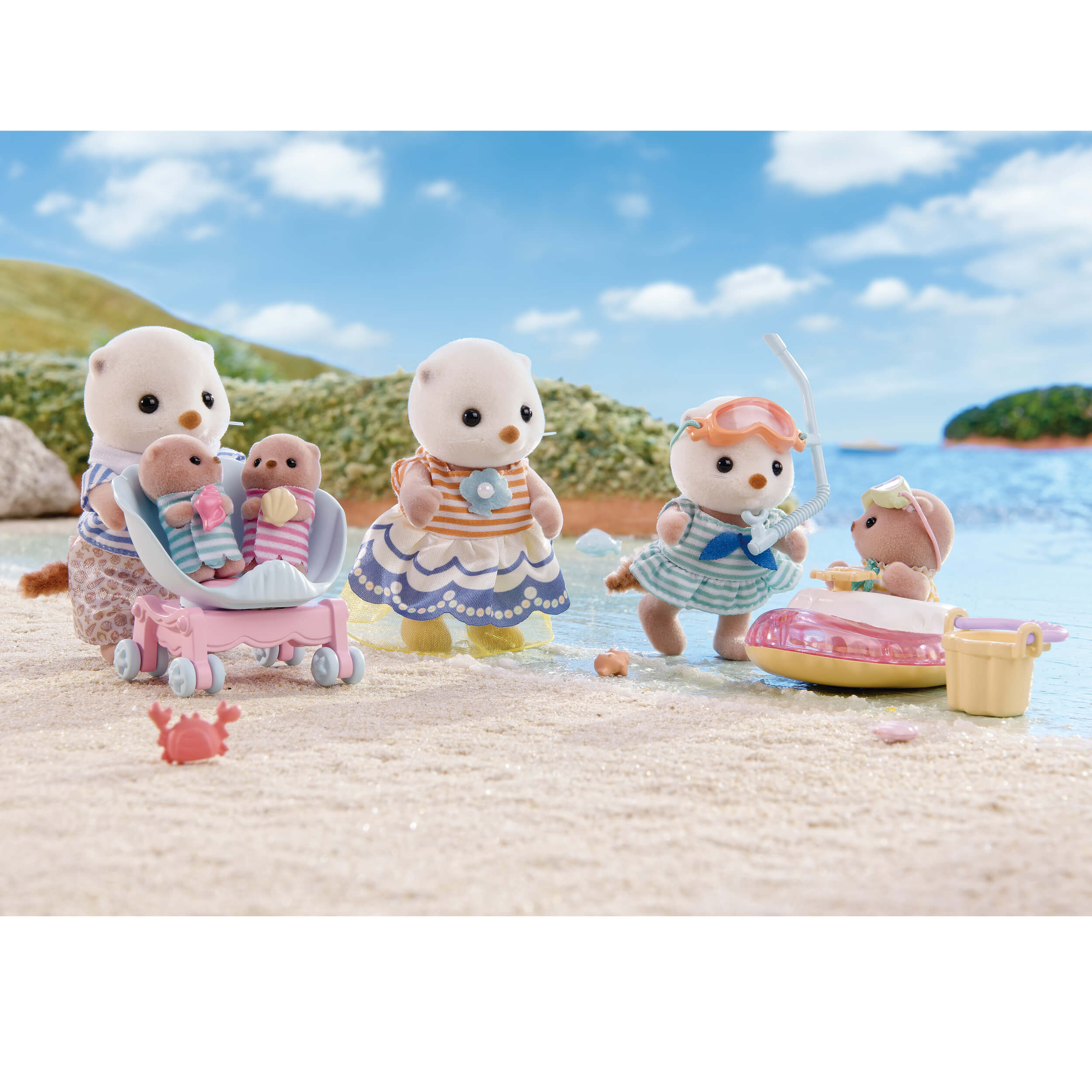 Set o deganau Teulu Dyfrgi y Môr Sylvanian Families ar gyfer plant 3 oed a hŷn.