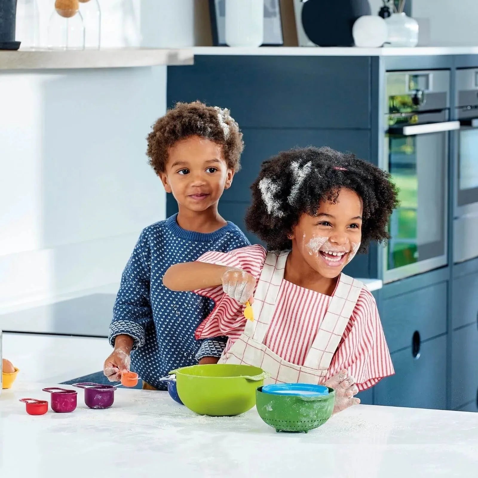 Casdon Joseph Joseph Set o Fowliau Cymysgu ar gyfer Chwarae