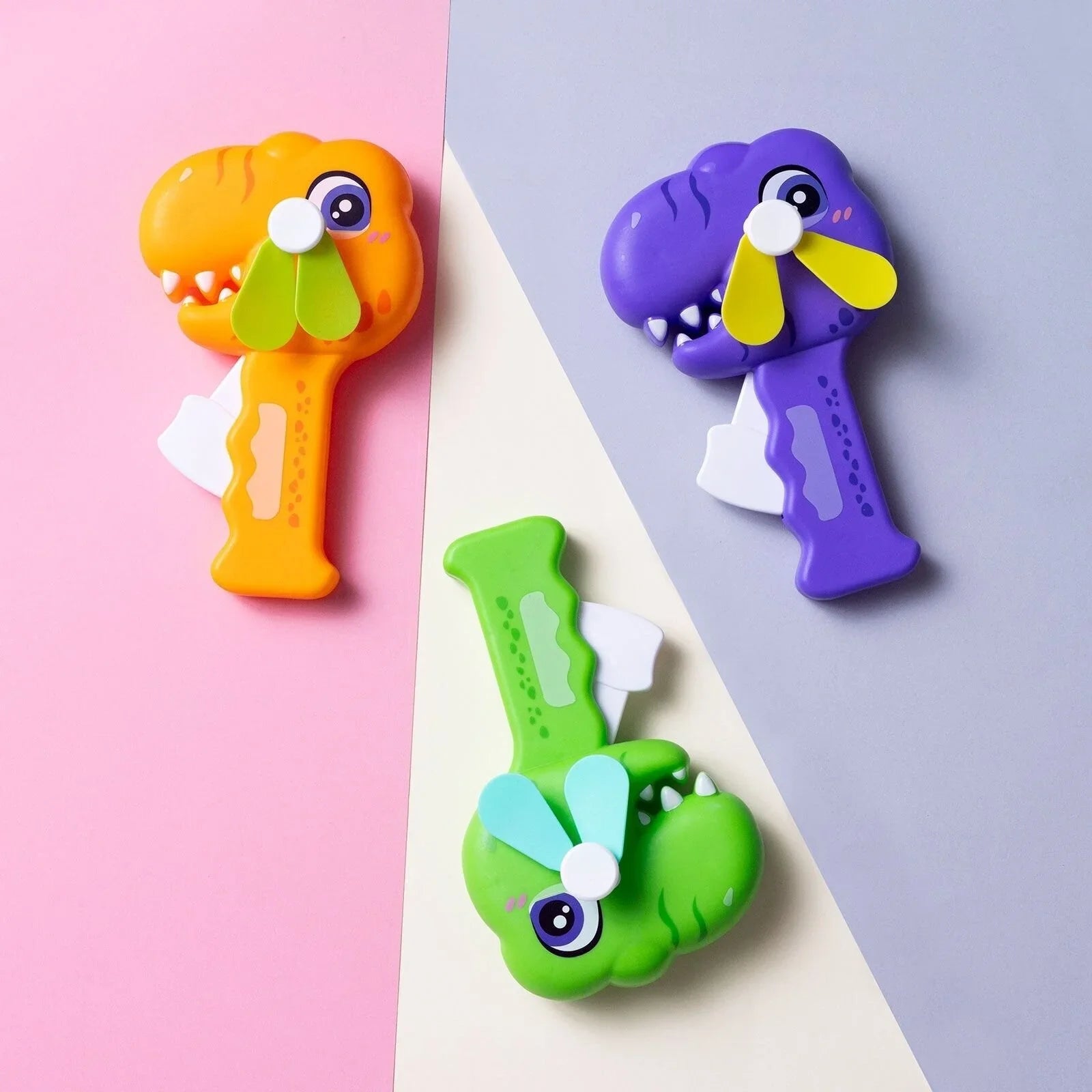 HZTB Dinosaur Big Hand Fan Assorted
