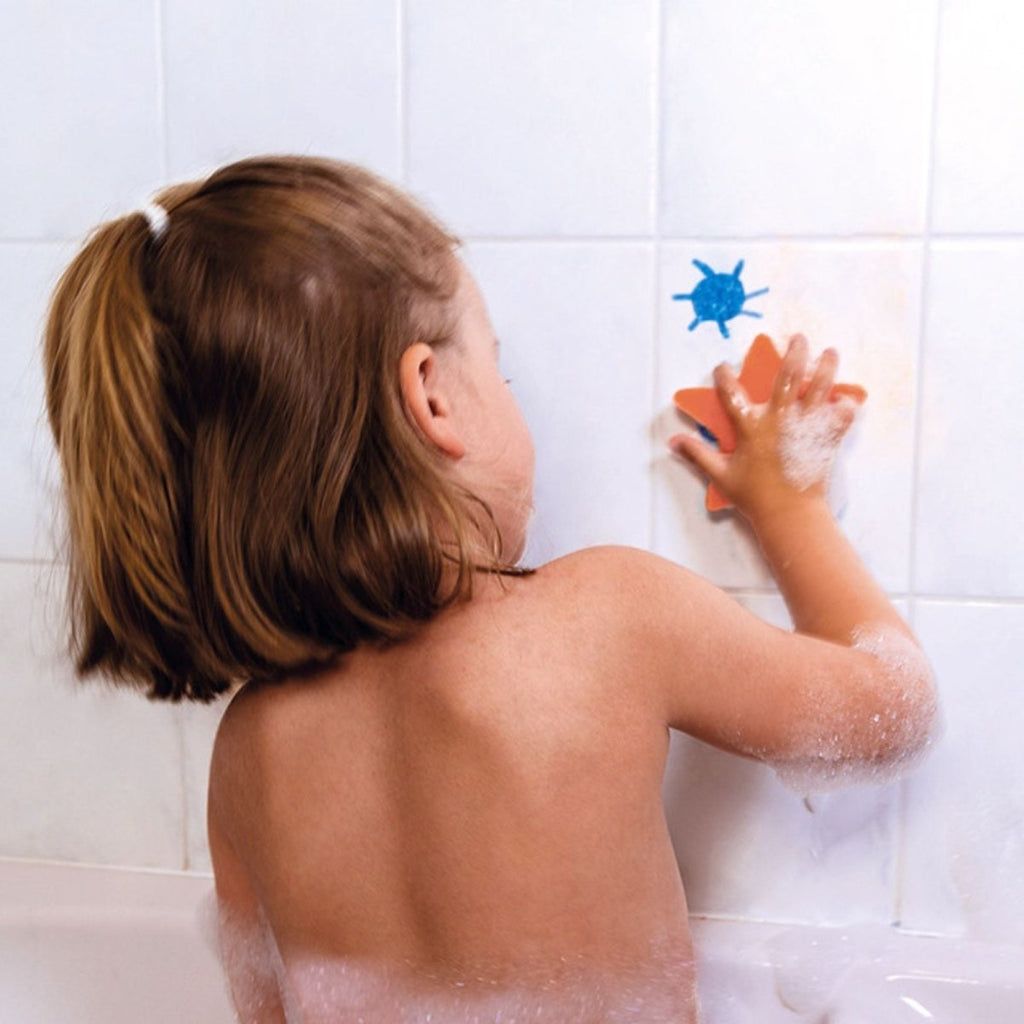 Janod Colouring in the Bath