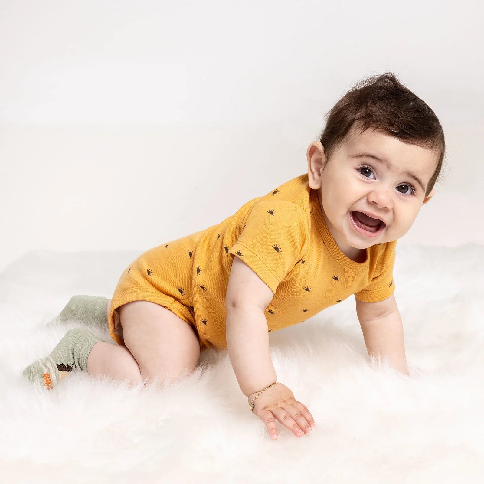 Body bach i ferched HelloBaby, llewys byr - Mwstard