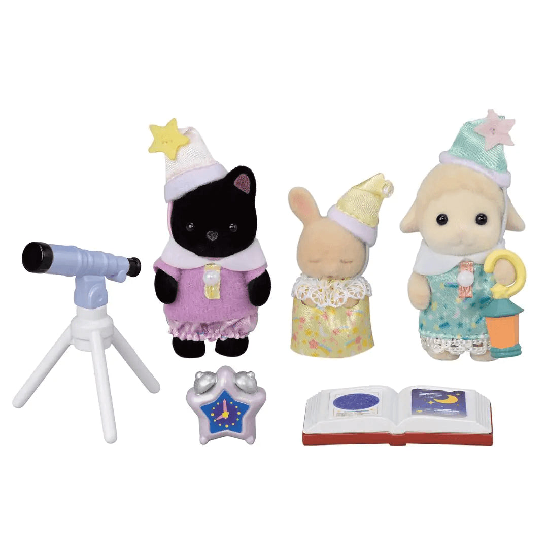 Cyfeillion Meithrinfa Sylvanian Families - Triawd Parti Pyjamas ar gyfer Plant 3+ oed