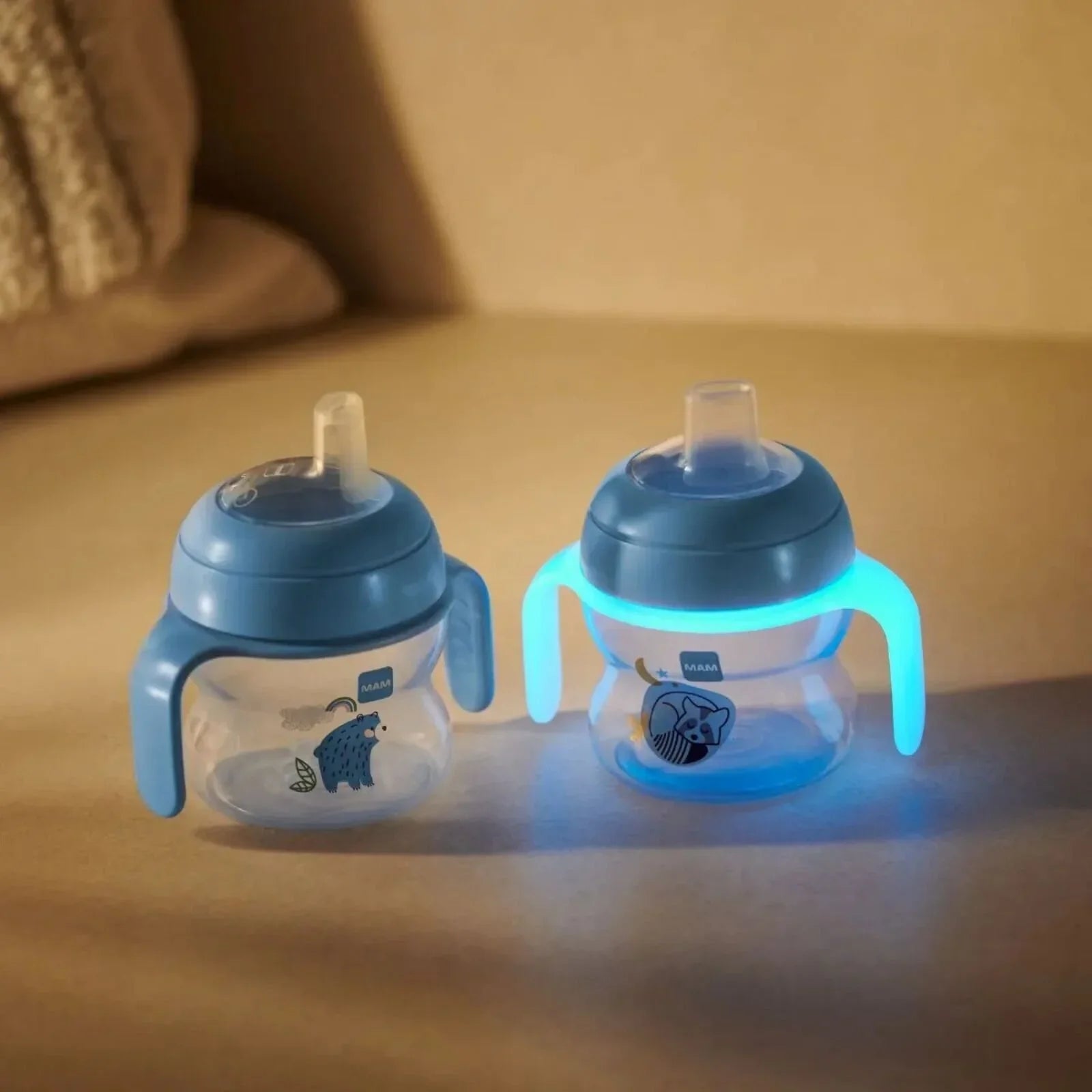 MAM Cwpan Yfed Cyntaf &amp; Glow gyda Dolen 150ml - Glas