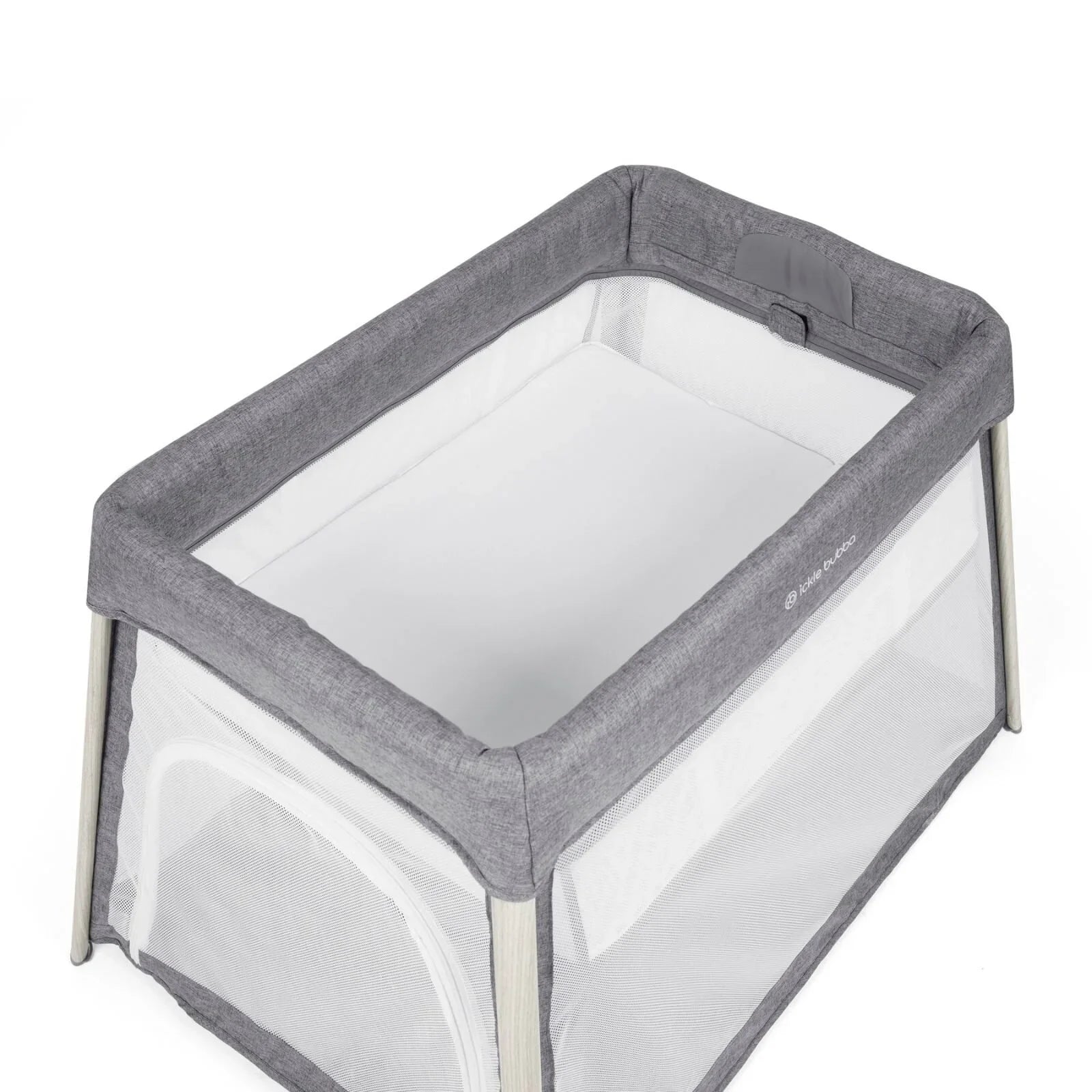 Ickle Bubba Scout 2-in-1 Cot Teithio a Pharc Gwarae - Llwyd Onnen