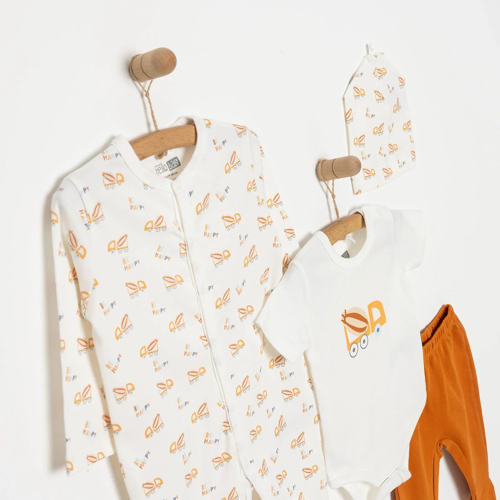 Set Newydd-anedig HelloBaby Boy 4 darn - Oren Tywyll