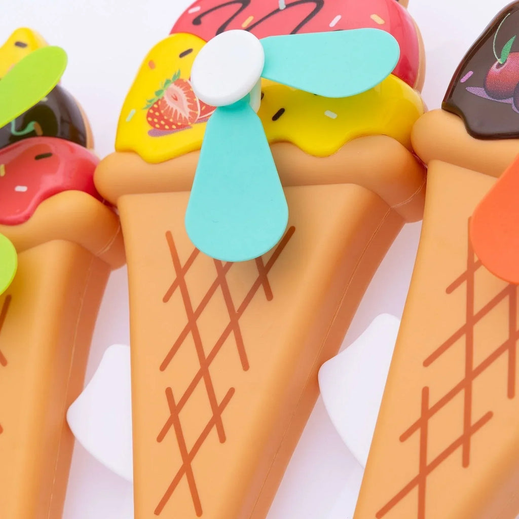 Ffan Llaw Mawr Hufen Iâ HZTB, Amrywiol