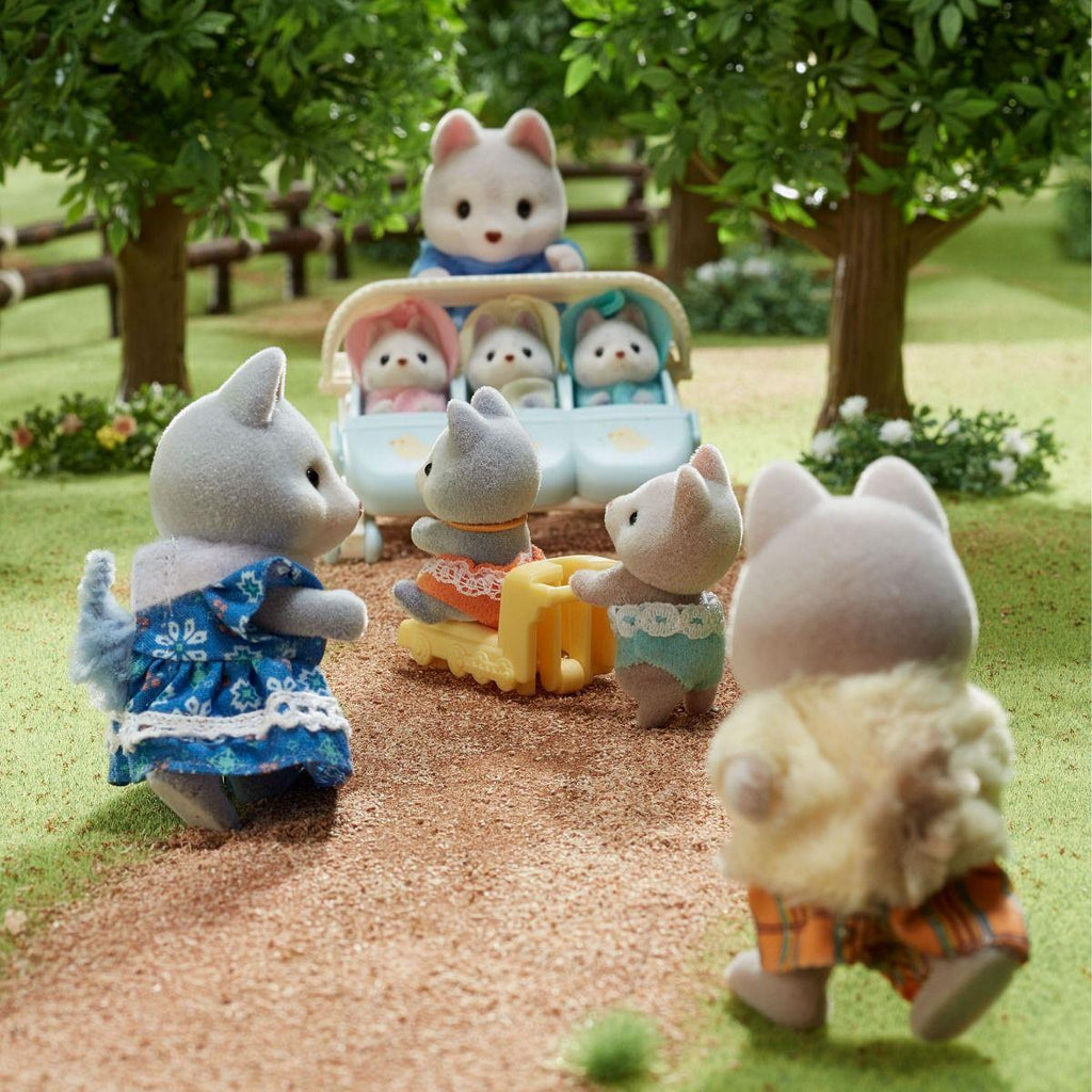 Set Chwarae Teulu Husky Sylvanian Families ar gyfer Plant 3 Oed a Hŷn